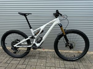 Specialized - Stumpjumper EVO Pro 2023, 2023