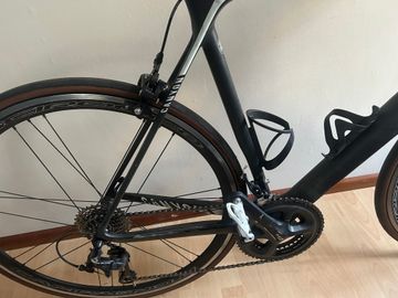 Used Canyon Ultimate CF SL 7.0 2017 Road & Gravel, Black — image 2 of 5