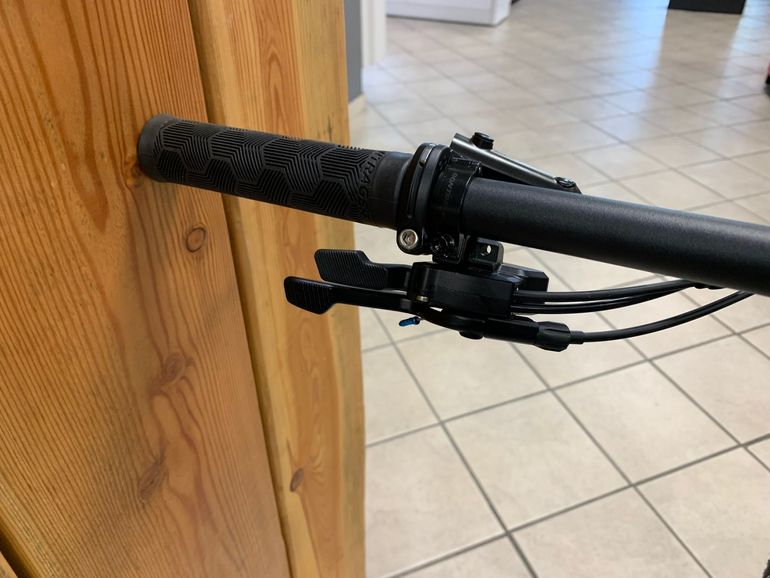 Brugt Trek Supercaliber SL 9.6 Gen 2 2024 2024 Mountainbike — billede 4 af 9