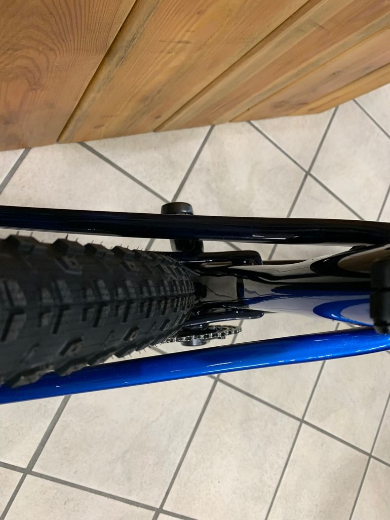 Brugt Trek Supercaliber SL 9.6 Gen 2 2024 2024 Mountainbike — billede 8 af 9
