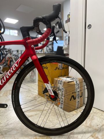 Used Wilier 0 SLR SRAM FORCE D2 AXS 2x12 2023 Road & Gravel, Red — image 3 of 10