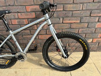 Used Early Rider Belter 20 Trail 2017 Mountainbike, Light Gray — image 6 of 9