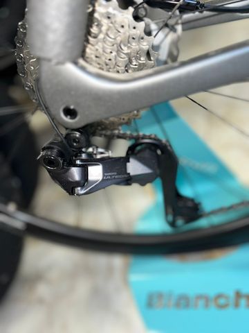 Gebrauchtes Bianchi Specialissima Ultegra Di2 2024 Road & Gravel, Hellgrau — Bild 6 von 8