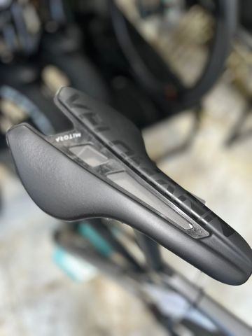 Gebrauchtes Bianchi Specialissima Ultegra Di2 2024 Road & Gravel, Hellgrau — Bild 4 von 8