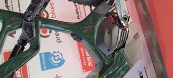 Used Wilier KARGA RACE ZEB 2024 Mountainbike, Green — image 9 of 12