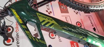 Used Wilier KARGA RACE ZEB 2024 Mountainbike, Green — image 4 of 12