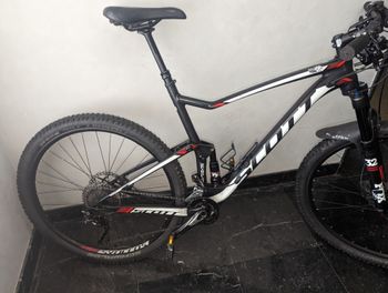 Used Scott Spark 950 2017 2017 Mountainbike, Black, 29 — image 2 of 11