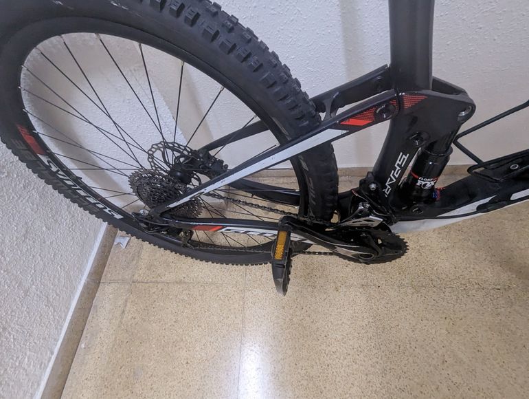 Used Scott Spark 950 2017 2017 Mountainbike, Black, 29 — image 8 of 11