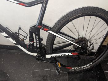 Used Scott Spark 950 2017 2017 Mountainbike, Black, 29 — image 3 of 11