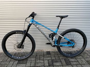 Used Mondraker SUPERFOXY 2023 2023 Mountainbike, Blue, 29 — image 5 of 6
