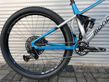 Used Mondraker SUPERFOXY 2023 2023 Mountainbike, Blue, 29 — image 3 of 6