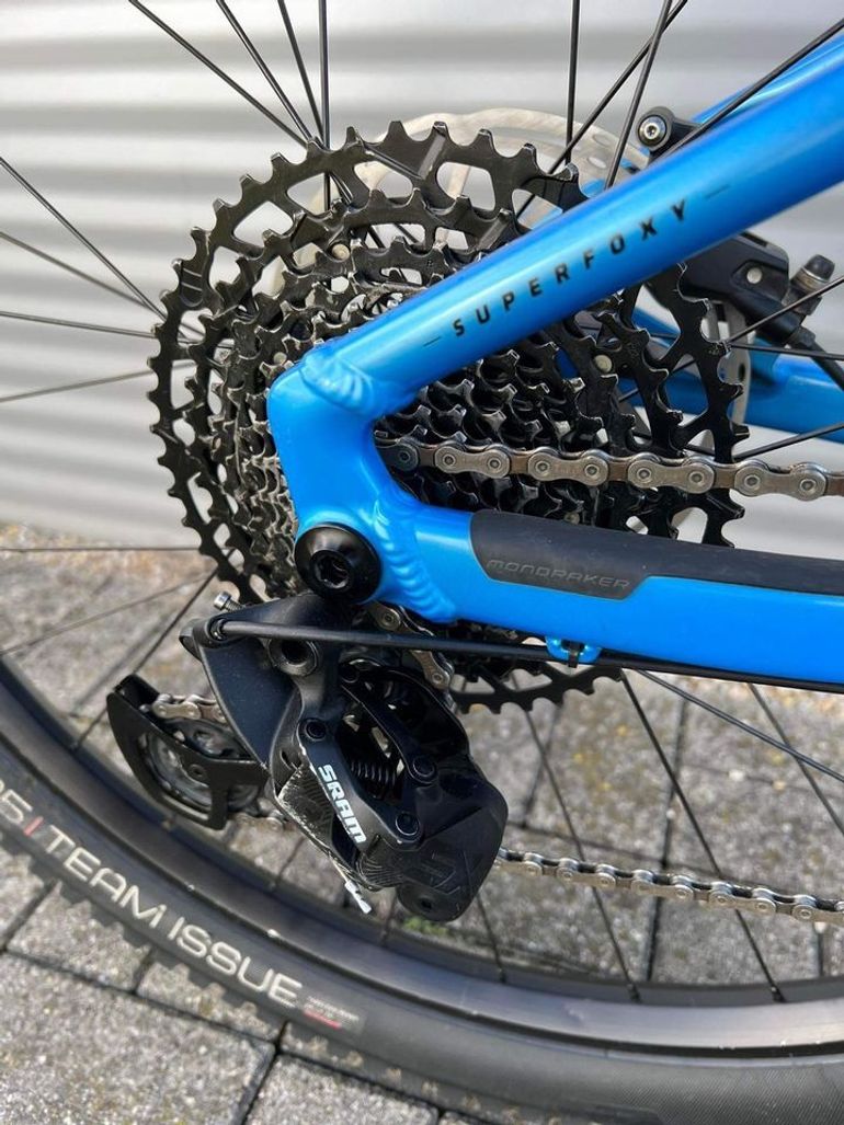 Used Mondraker SUPERFOXY 2023 2023 Mountainbike, Blue, 29 — image 6 of 6