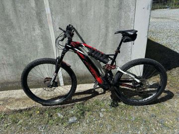 Used Fantic XF2 Integra 2022 2022 Mountainbike, Red, 27.5 — image 2 of 13