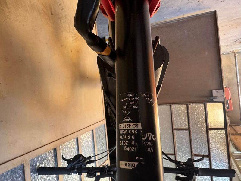 Used Fantic XF2 Integra 2022 2022 Mountainbike, Red, 27.5 — image 13 of 13