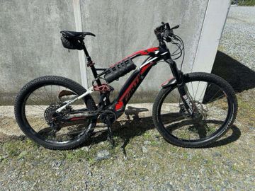 Used Fantic XF2 Integra 2022 2022 Mountainbike, Red, 27.5 — image 1 of 13