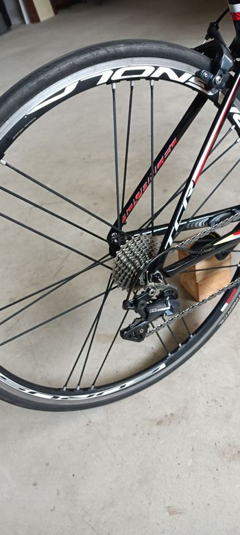 Used Giant Advanced 2015 Road & Gravel, Black — image 5 of 6