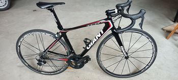 Used Giant Advanced 2015 Road & Gravel