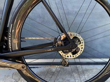Gebrauchtes Colnago C68 Disc + Ultegra Di2 + Fulcrum Wind 420 2024 Road & Gravel, Rot — Bild 8 von 20