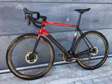 Gebrauchtes Colnago C68 Disc + Ultegra Di2 + Fulcrum Wind 420 2024 Road & Gravel, Rot — Bild 4 von 20