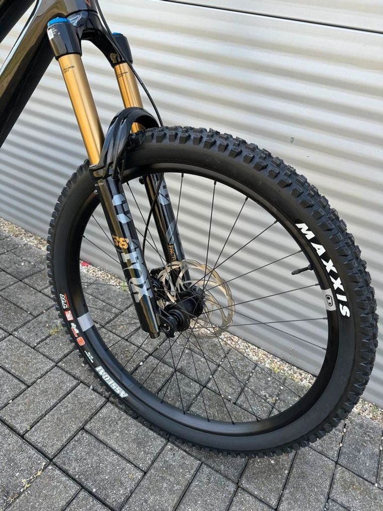 Used UNNO BURN Race S2 2023 2023 Mountainbike — image 5 of 7