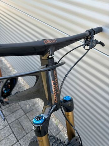 Used UNNO BURN Race S2 2023 2023 Mountainbike — image 2 of 7