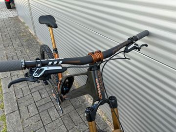 Used UNNO R3 2022 Mountainbike, Black — image 6 of 7