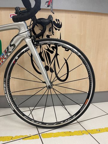 Used Specialized TARMAC SW SL6 2018 Road & Gravel, Light Gray — image 4 of 7