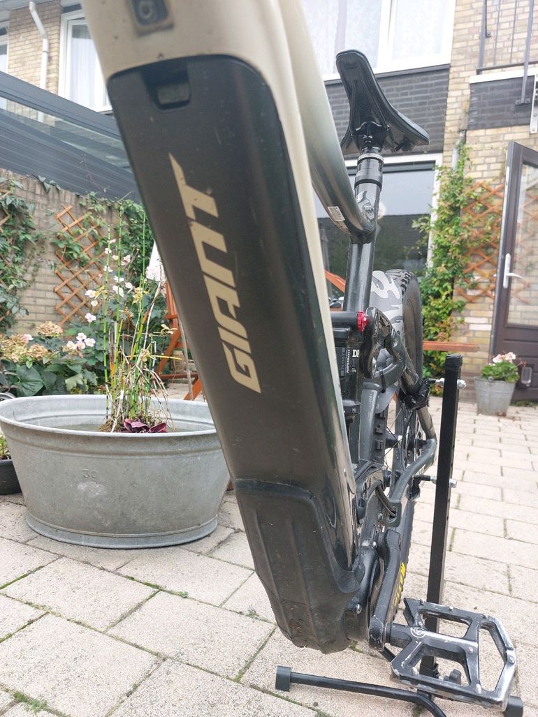 Used Giant Reign E+ 2 Pro 2020 2020 Mountainbike — image 16 of 19