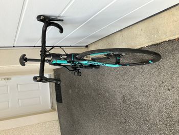 Used Bianchi Infinito CV Disc Ultegra 2018 2018 Road & Gravel, Blue — image 6 of 7