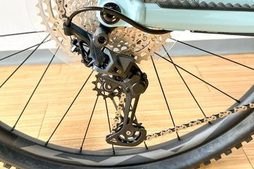 Käytetty Liv Intrigue LT 1 2023 2023 Mountainbike — kuva 11 / 12