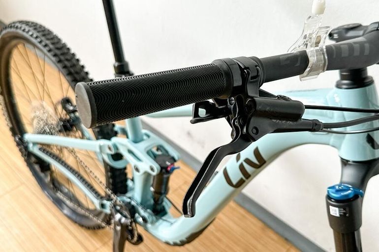 Używany Liv Intrigue LT 1 2023 2023 Mountainbike — zdjęcie 2 z 12