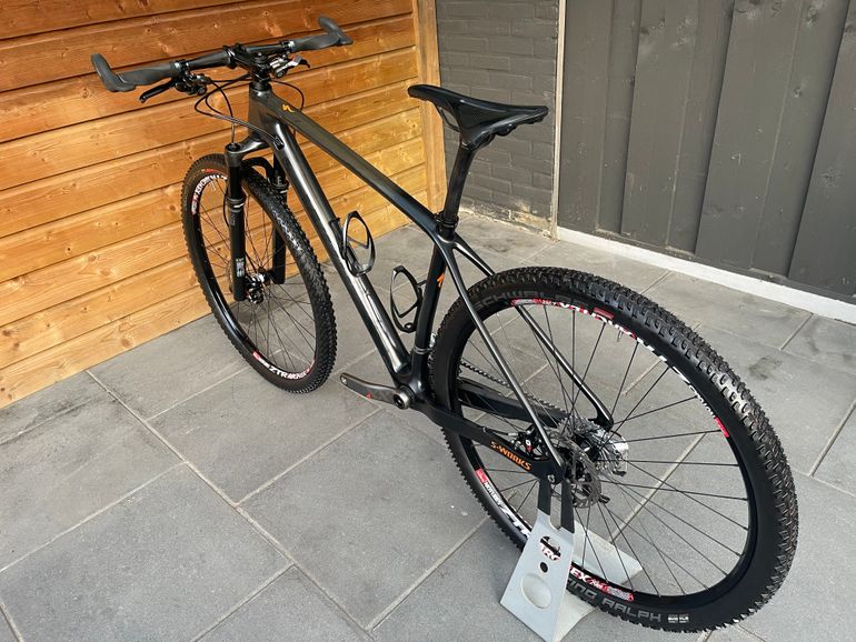 Specialized Specialized S Works Stumpjumper Fact Carbon Sram XO XX Brain Gr.L used in L buycycle