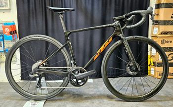 KTM - REVELATOR ALTO MASTER 2023, 2023