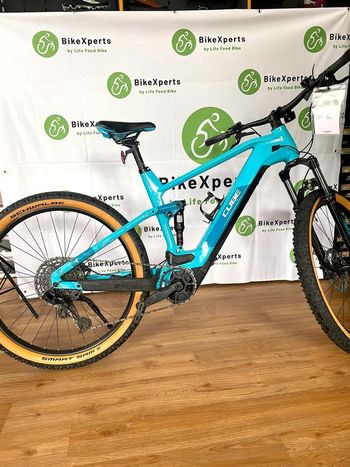 Used CUBE STEREO HYBRID 140 HPC PRO 625 2022 Mountainbike, shop.filter.color.0000ff — image 1 of 9