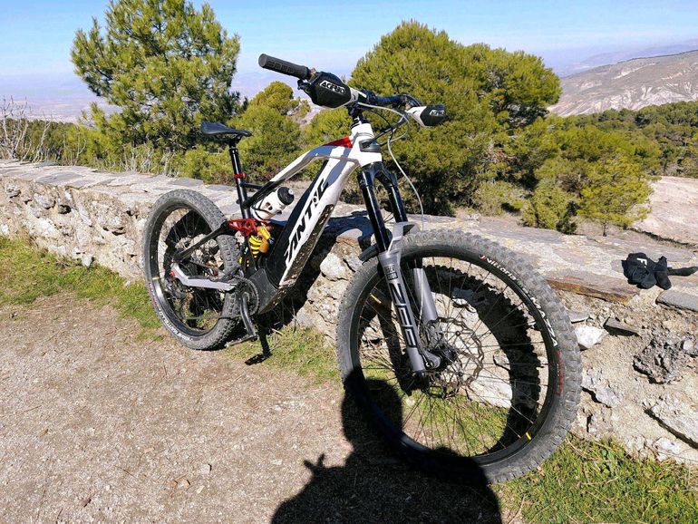 Brugt Fantic XEF 1.9 Factory 2022 2022 Mountainbike — billede 6 af 6