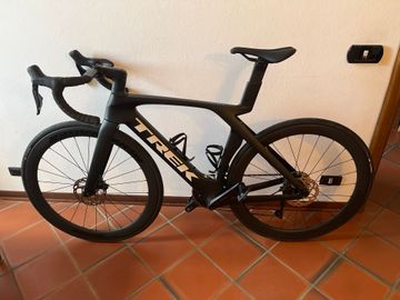 Brugt Trek Madone SL 6 Gen 7 2024 2024 Road & Gravel — billede 4 af 6