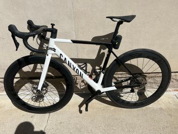 Used Canyon Ultimate CF SL 7 2024 2024 Road & Gravel, Black — image 3 of 10