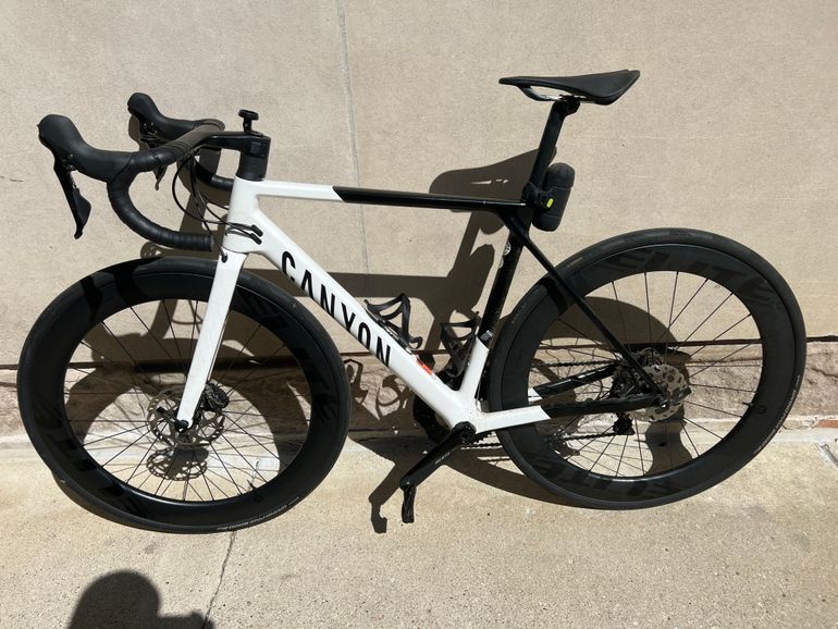 Used Canyon Ultimate CF SL 7 2024 2024 Road & Gravel, Black — image 3 of 10