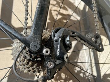 Used Canyon Ultimate CF SL 7 2024 2024 Road & Gravel, Black — image 7 of 10