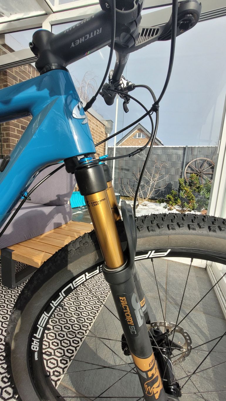 Used Niner AIR 9 RDO 4-STAR SHIMANO XT 2022 2022 Mountainbike, Blu — image 5 of 19