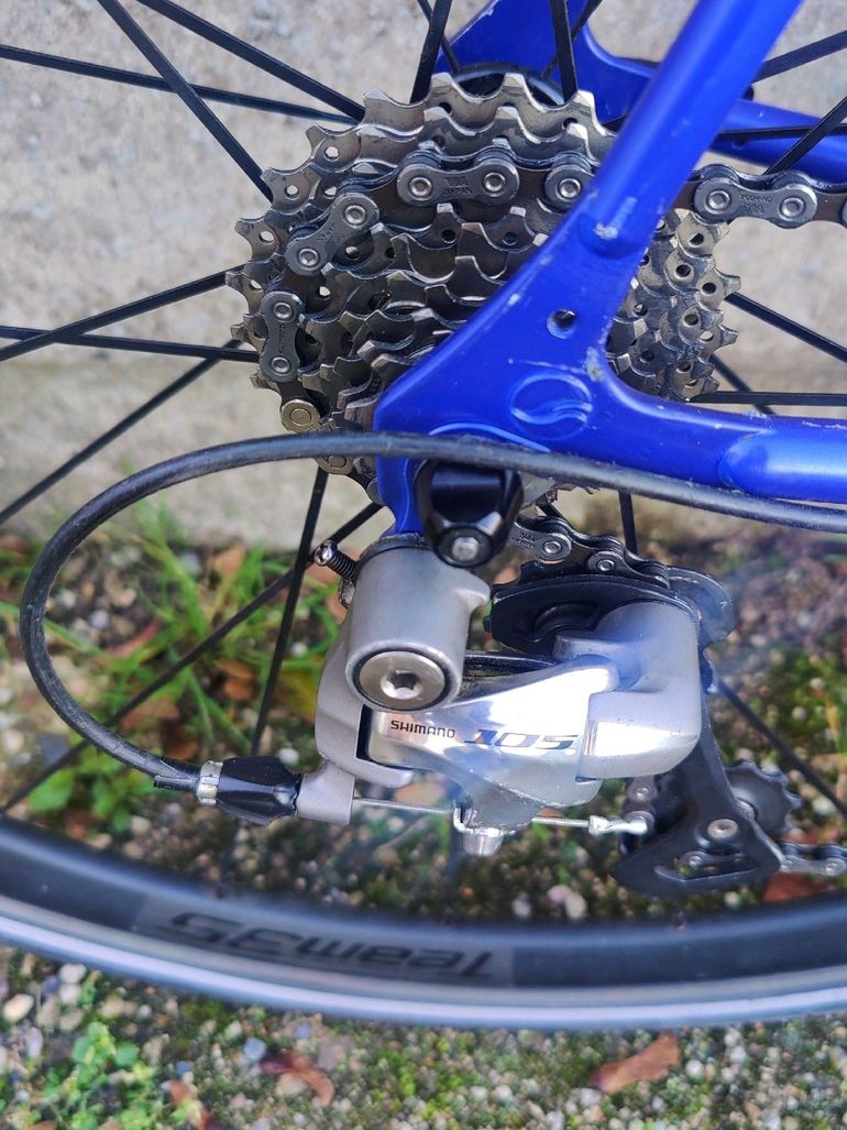 Used Giant Peloton 1990 Road & Gravel, White — image 5 of 15