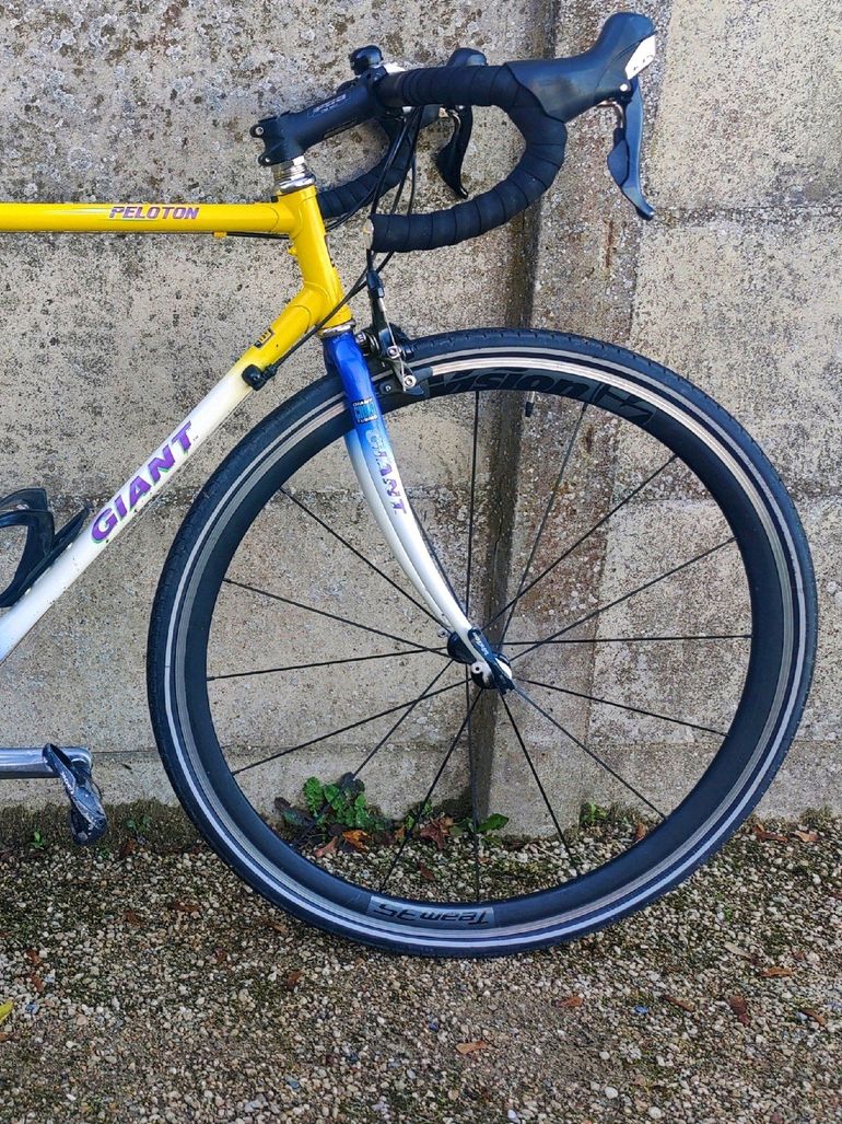 Used Giant Peloton 1990 Road & Gravel, White — image 3 of 15