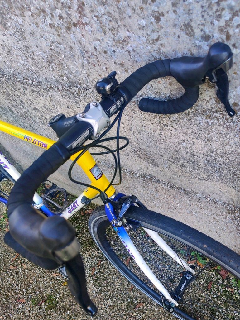 Used Giant Peloton 1990 Road & Gravel, White — image 8 of 15