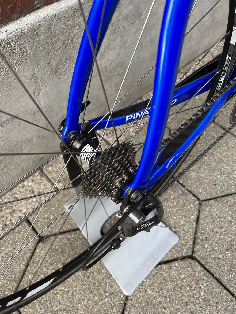 Used Pinarello FP3 2015 Road & Gravel, shop.filter.color.0000ff — image 9 of 12