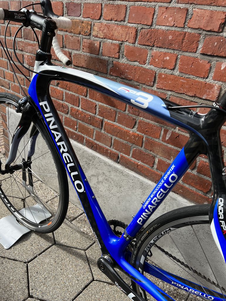 Used Pinarello FP3 2015 Road & Gravel, shop.filter.color.0000ff — image 8 of 12