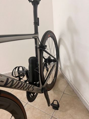 Used Specialized Tarmac SRAM Red eTap 2019 Road & Gravel, Hellgrau — image 7 of 14