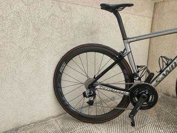 Used Specialized Tarmac SRAM Red eTap 2019 Road & Gravel, Hellgrau — image 14 of 14