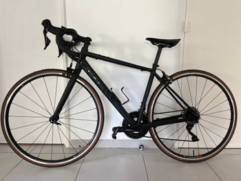 Used Canyon Endurace 7 RB 2022 2022 Road & Gravel, Nero — image 2 of 9