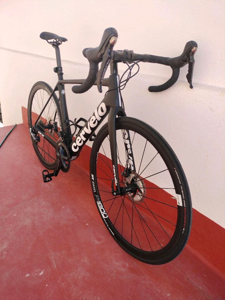 Cervelo R3 Ultegra Disc used in M buycycle