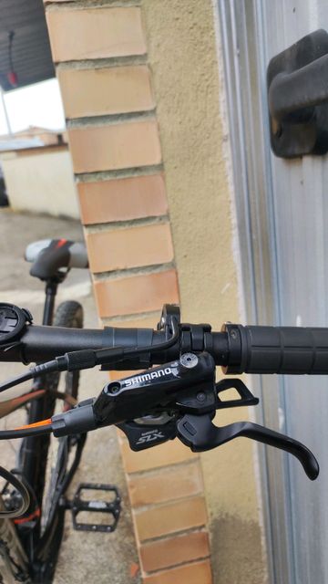 Used CUBE RACE ONE 2019 2019 Mountainbike, Black — image 13 of 17